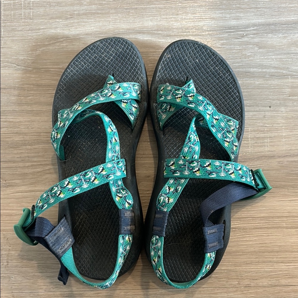 Chaco Teal and Black Strappy Sandals